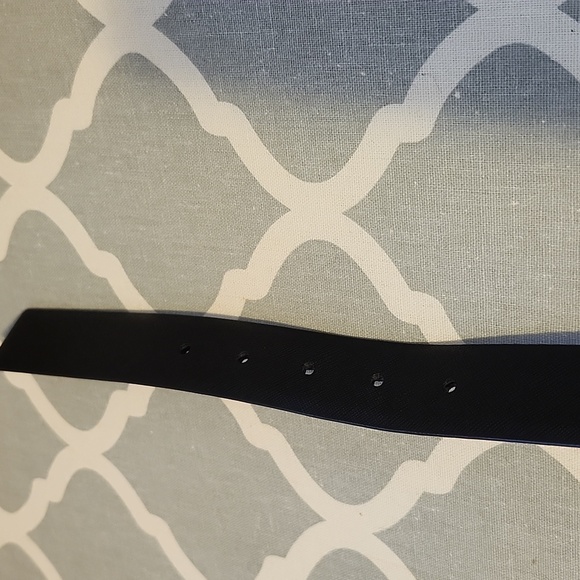 Calvin Klein Reversible Belt - Picture 7 of 8